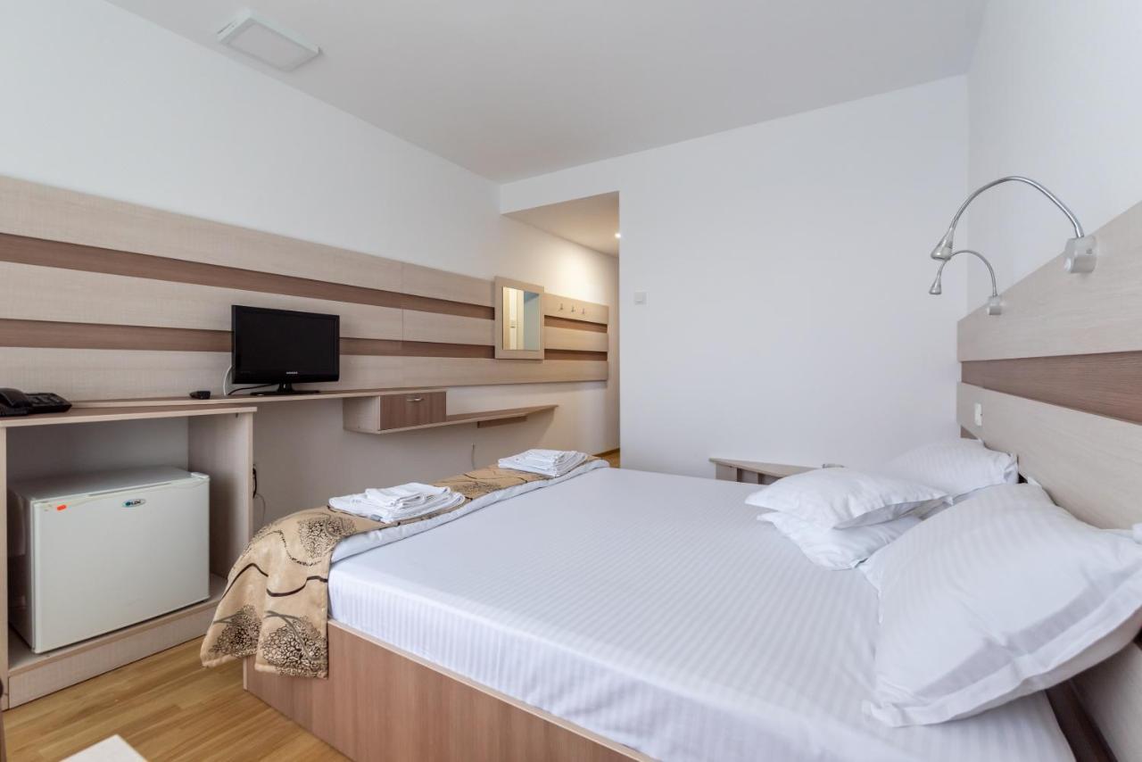 Hotel Capitol Jupiter Ngoại thất bức ảnh