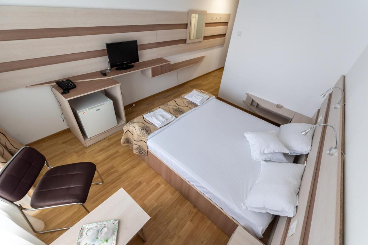 Hotel Capitol Jupiter Ngoại thất bức ảnh