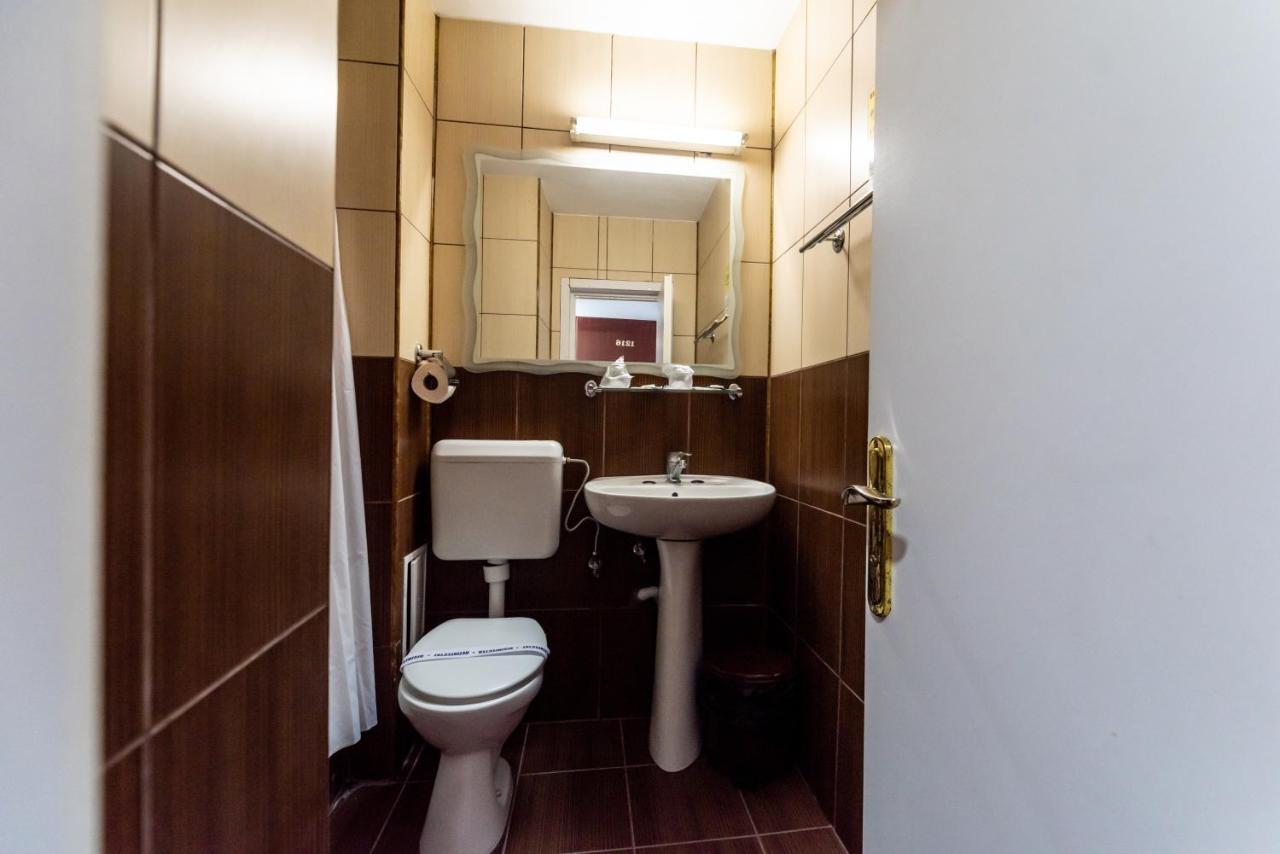 Hotel Capitol Jupiter Ngoại thất bức ảnh